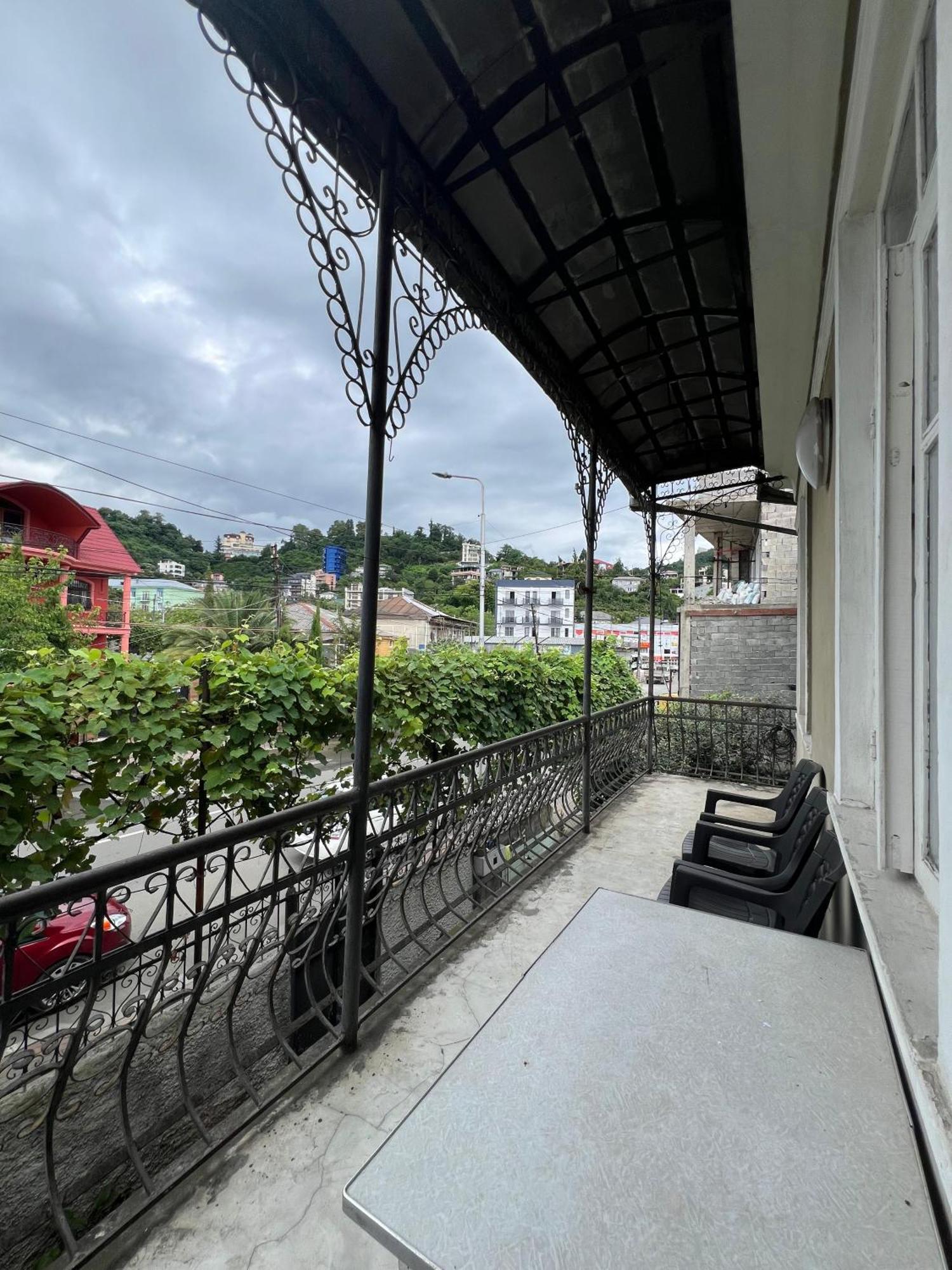 Medea'S Guest House Batumi Exterior foto