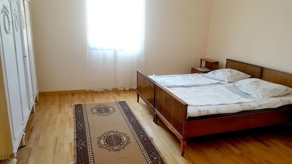 Medea'S Guest House Batumi Exterior foto